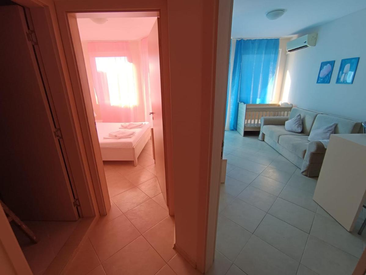 Excellent Apartment In Emberli Aparthotel. Лозенец Экстерьер фото