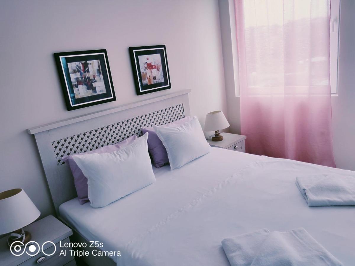 Excellent Apartment In Emberli Aparthotel. Лозенец Экстерьер фото