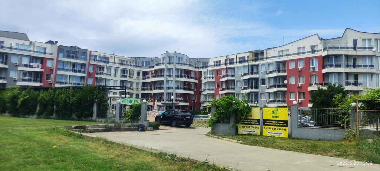 Excellent Apartment In Emberli Aparthotel. Лозенец Экстерьер фото