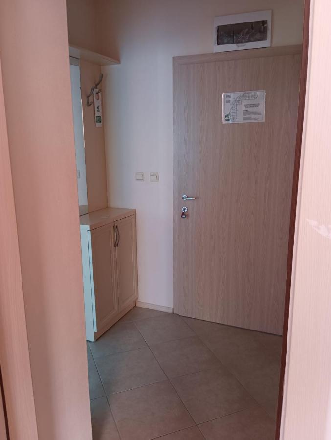 Excellent Apartment In Emberli Aparthotel. Лозенец Экстерьер фото